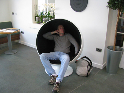 Egg Chair ala The Prisoner